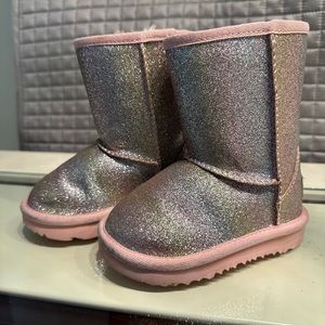 Ugg toddle boots